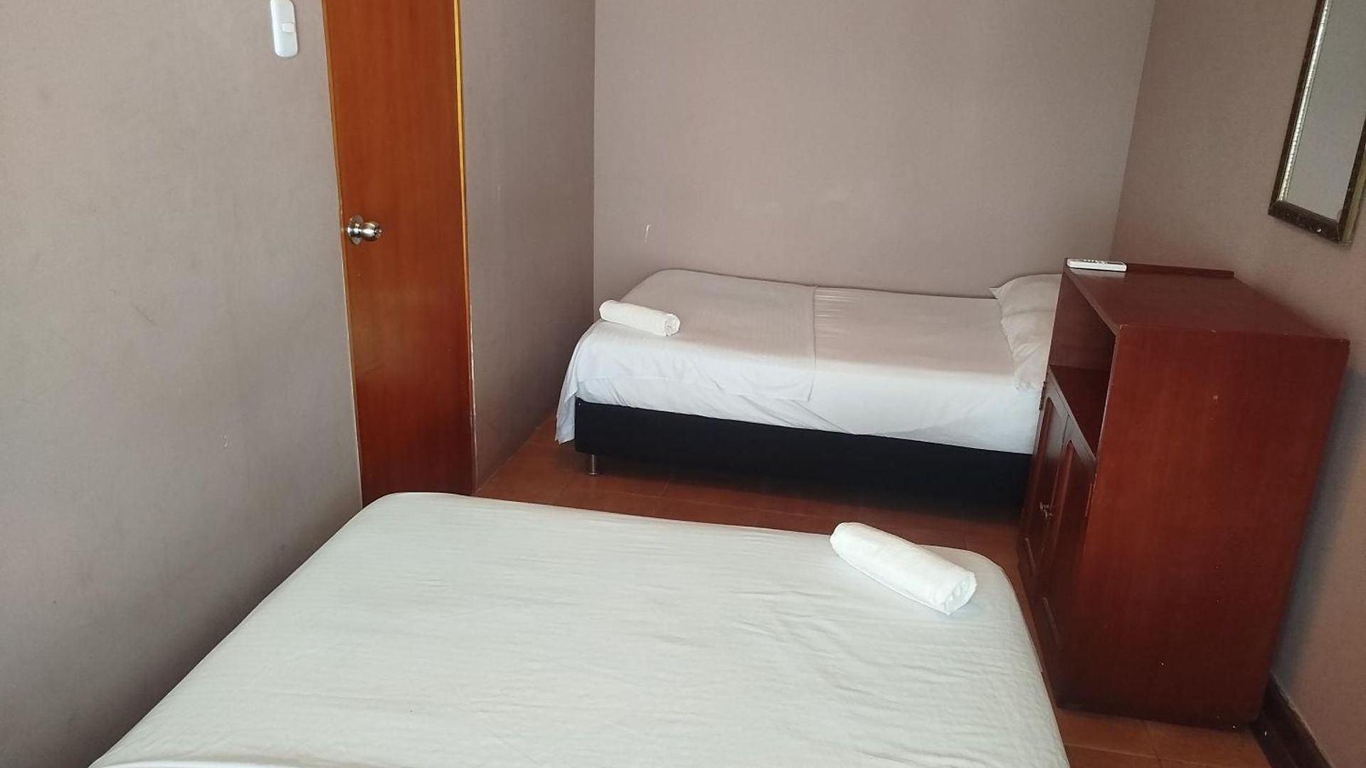Hotel Milan *